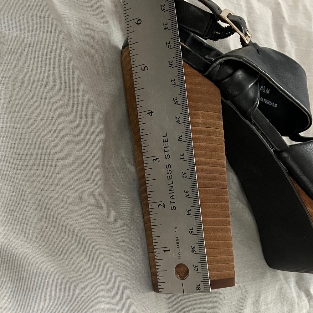 MIA 8 1/2 Black and Brown Platform Heels vegan - Picture 4 of 16